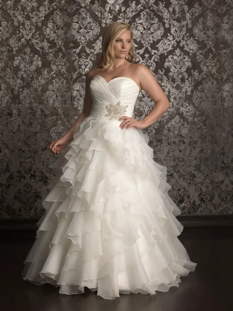 Casual Plus Size Wedding Gowns for Women