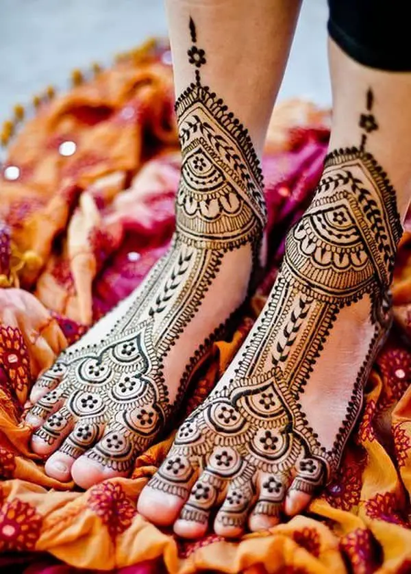 30 Latest and Cool Easy Henna Designs 2019 – SheIdeas