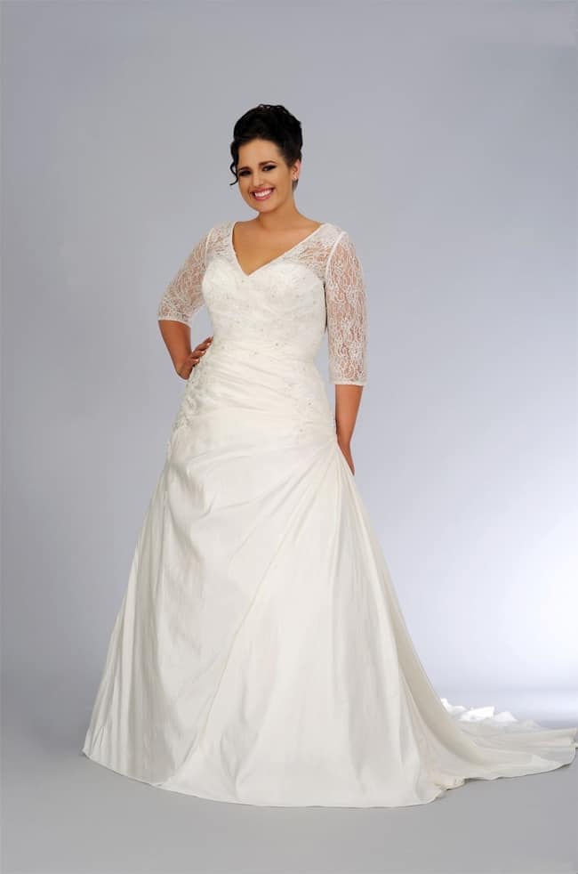 20 Affordable Plus Size Wedding Dresses for Women 2023 – SheIdeas