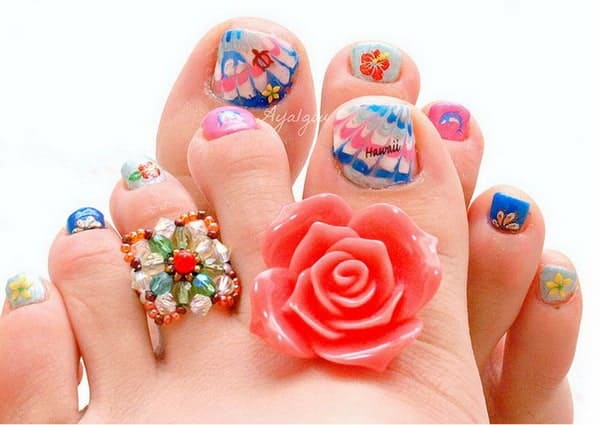 Christmas Toe Nails Designs for Party