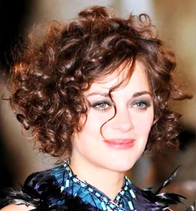 Latest Celebrity Curly Hairstyles for Women 2016