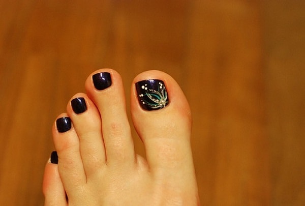 15 Cute Summer Toe Nail Designs 21 Sheideas