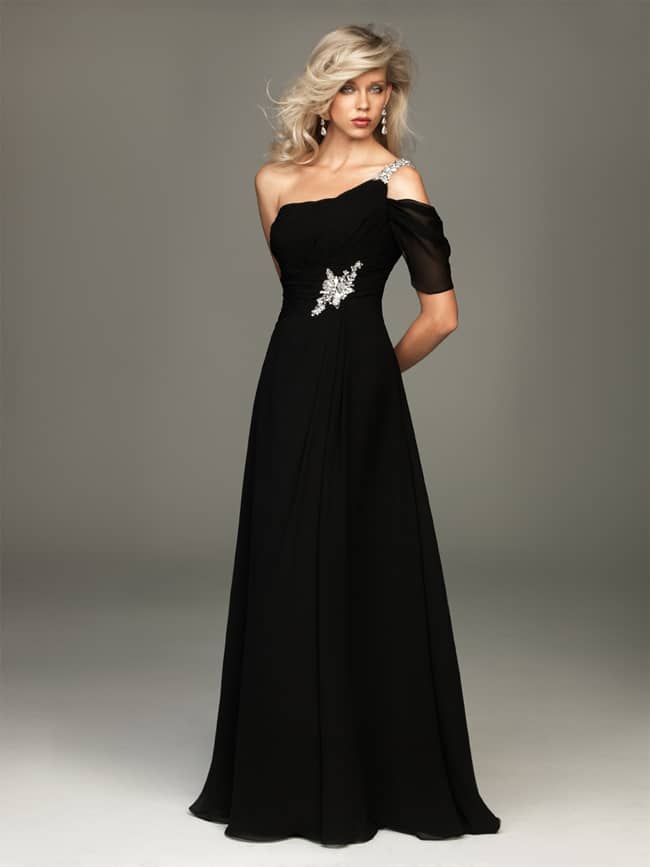 Can You Wear A Black Dress To An Evening Wedding Reception