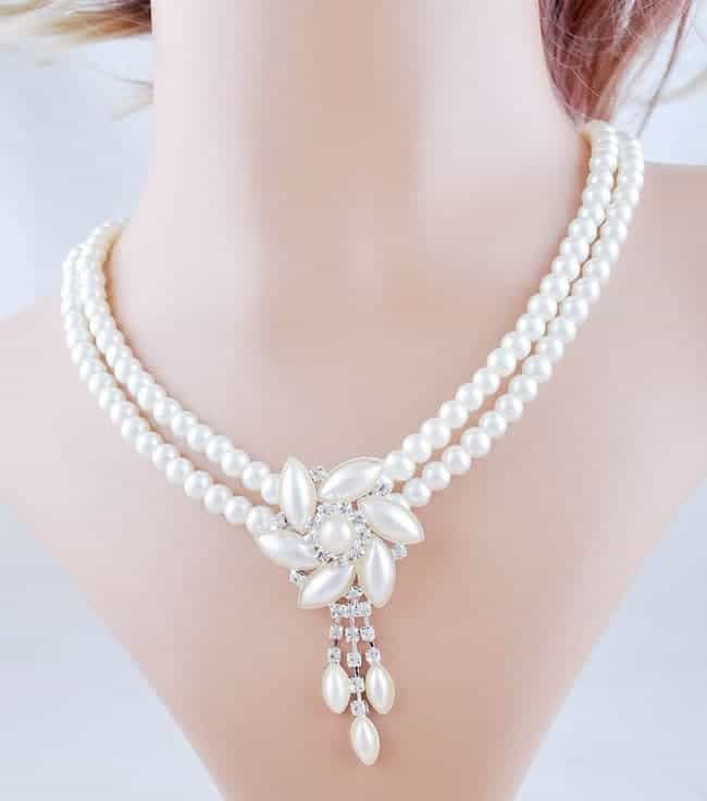 20 Beautiful Pearl Necklace Designs Ideas Sheideas