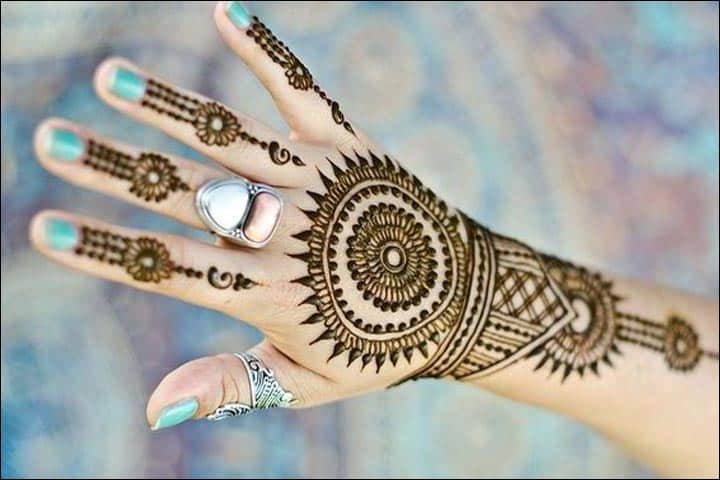 Circle Mehndi Designs