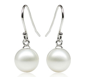 20+ Mind Blowing Pearl Earrings 2023 – SheIdeas