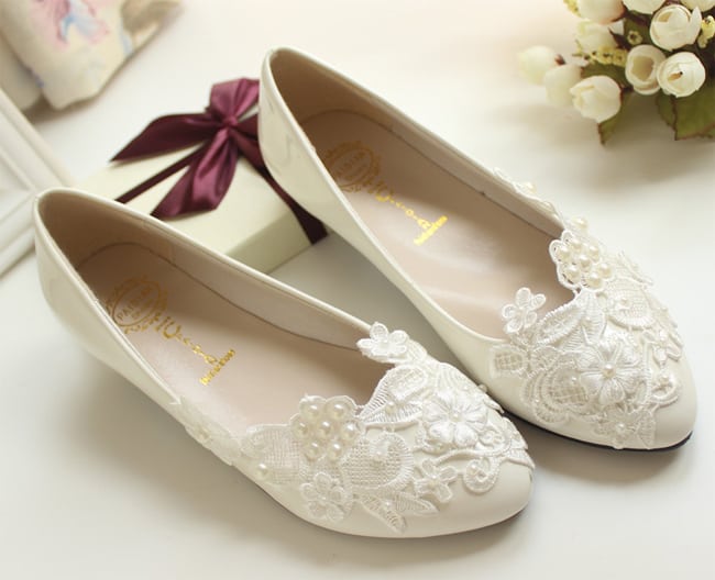 20 Fascinating Flat Wedding Shoes – SheIdeas