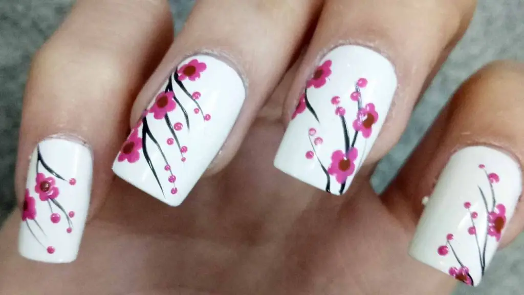 25 Astonishing Flower Nail Designs for Inspiration SheIdeas