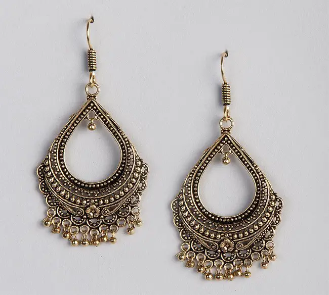 Unique Metal Amna Dangle Earrings