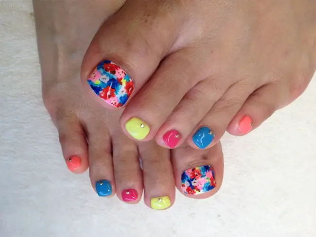 Beach Nail Art Ideas