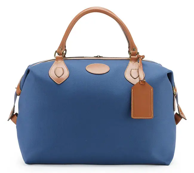 15 Trendy Ladies Travel Handbags - SheIdeas