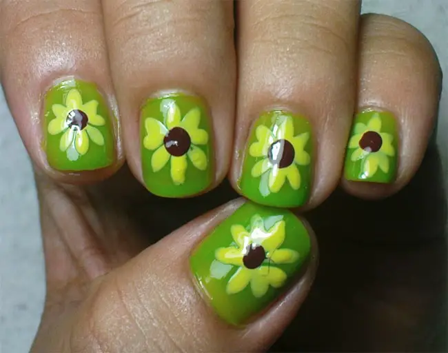 25 Amazing Sunflower Nail Designs for Girls – SheIdeas