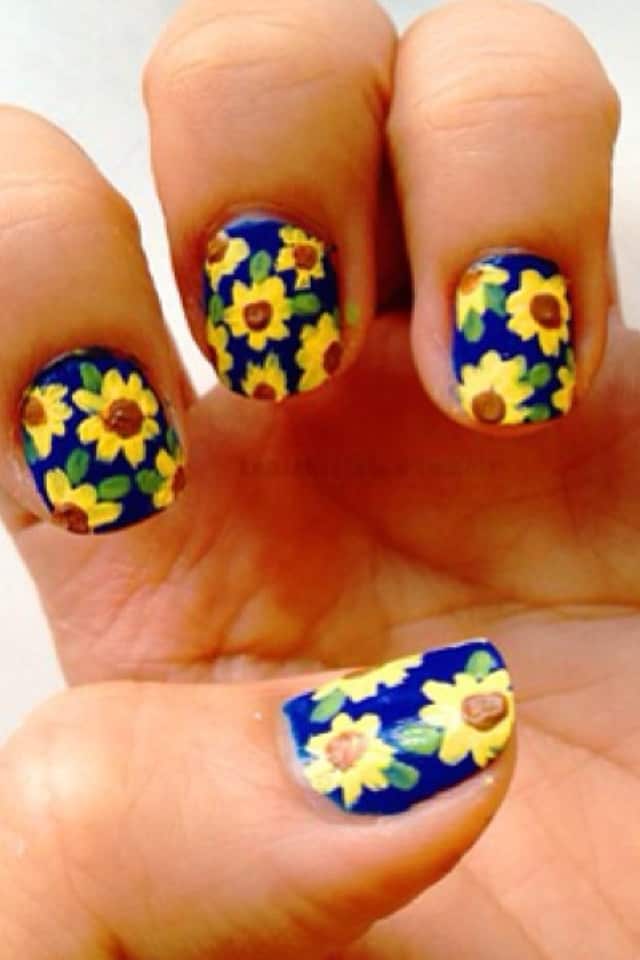 25 Amazing Sunflower Nail Designs for Girls – SheIdeas