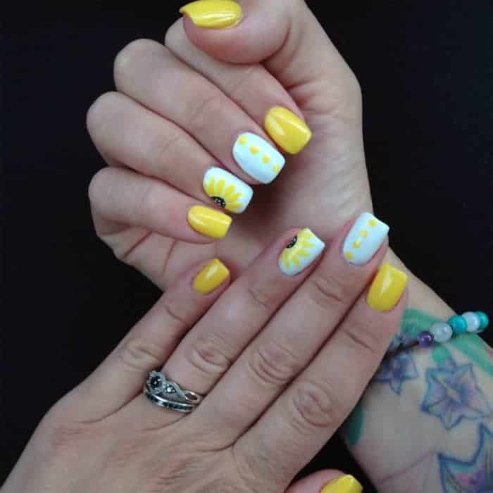 25 Amazing Sunflower Nail Designs for Girls – SheIdeas