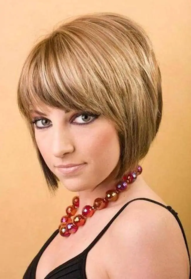 20 Latest Short Hairstyles With Bangs 2023 - SheIdeas