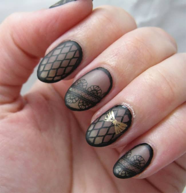 20 Astonishing Fishnet Nail Designs Images – SheIdeas