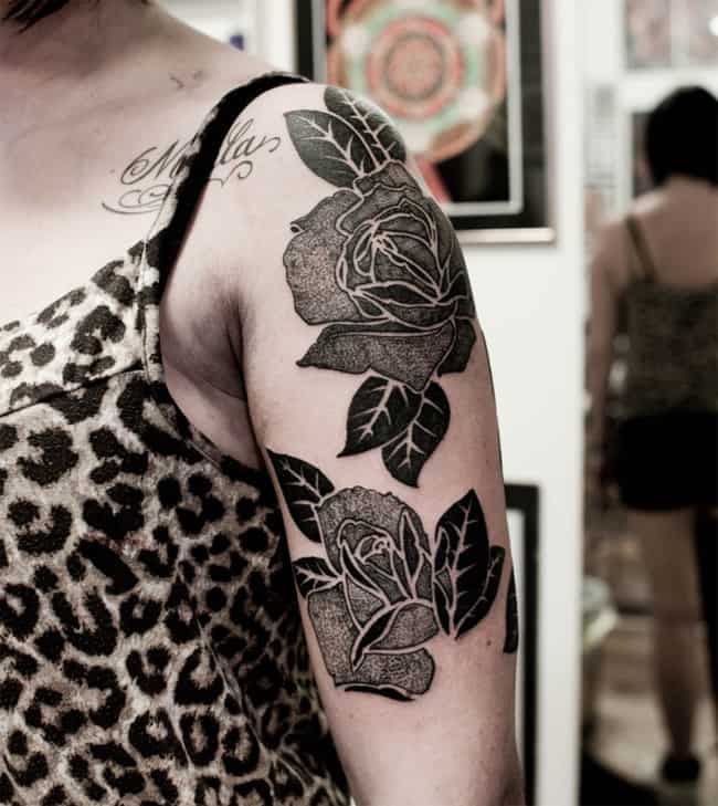 40 Captivating Negative Space Tattoos Sheideas