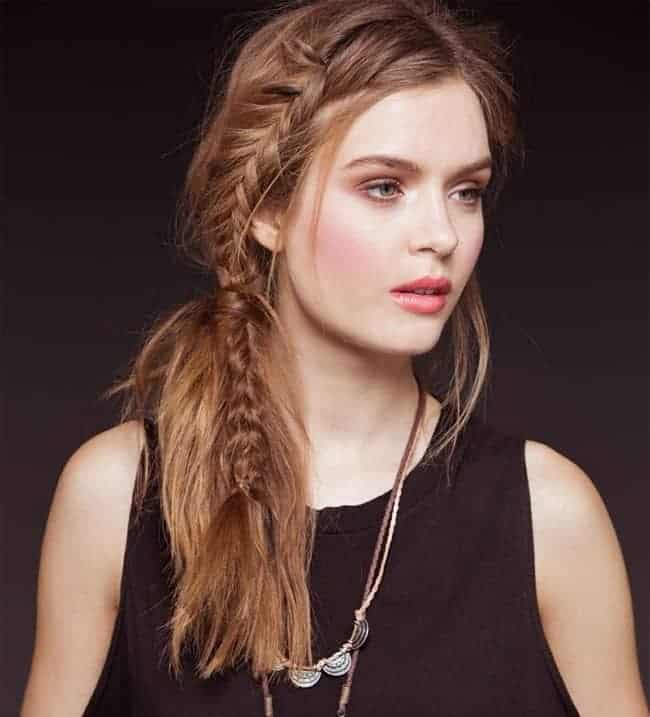 Attractive Christmas Braid Hairstyles for Long Hair