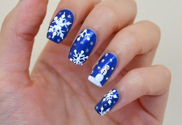 Cheerful Holiday Blue Nail Art Images