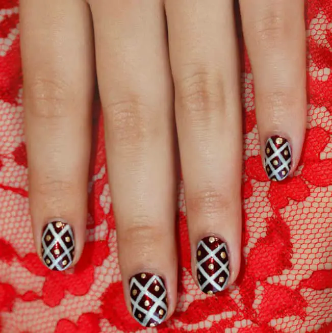 Exclusive Holiday Nail Art Step by Step