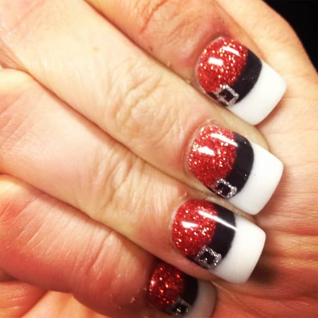 Simple Holiday Nails Ideas for Girls