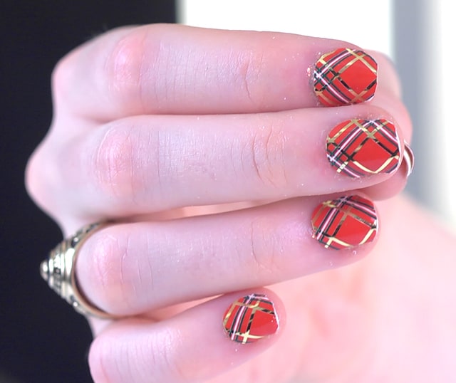 Stylish Nail Art Ideas for Holiday 2016