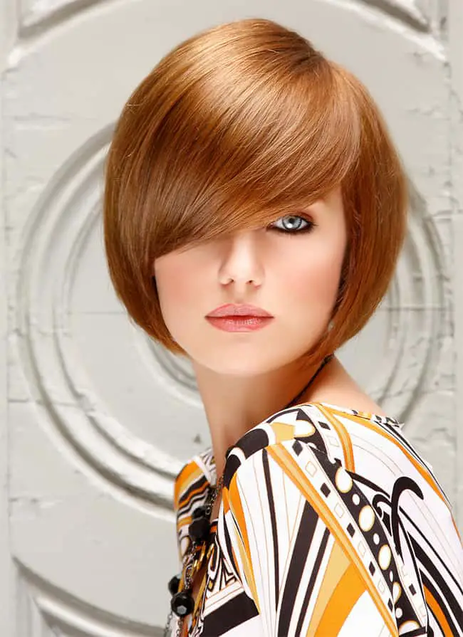 Beautiful Short Hairstyles for Long Face Women