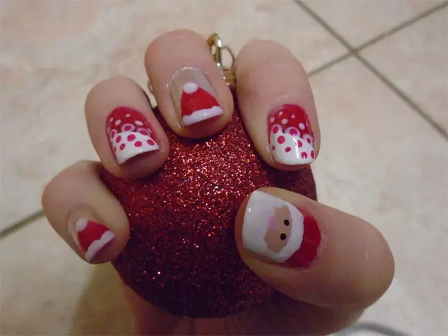 30 Attention-Grabbing Christmas Nail Designs – SheIdeas