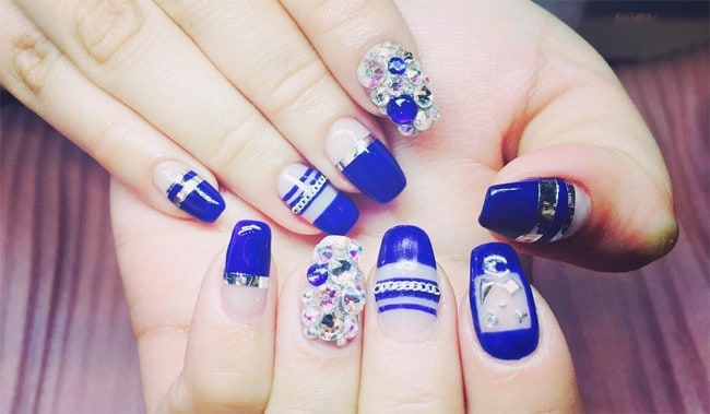 Pretty Blue Nail Art Designs for Inspiration