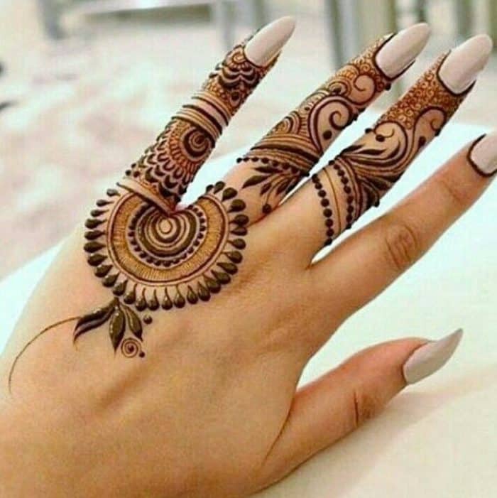 New Henna Hand Tattoo Designs For Girls Sheideas