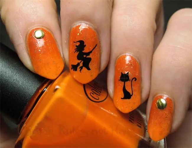 new-orange-halloween-nails-art-trend-for-inspiration