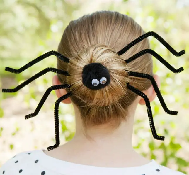 trendy-skeleton-halloween-spider-hairstyles-2016