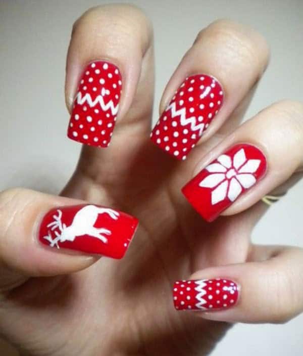 20 Exclusive New Year Nail Designs 2022 – SheIdeas