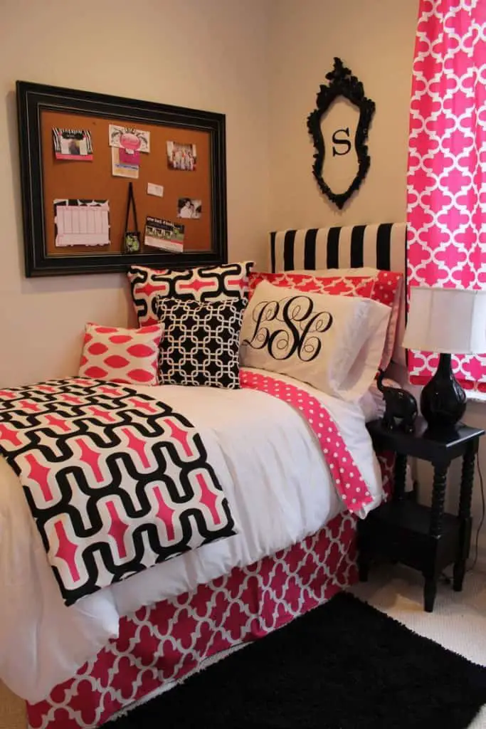 25 Really Cute Dorm Room Ideas For Inspiration SheI