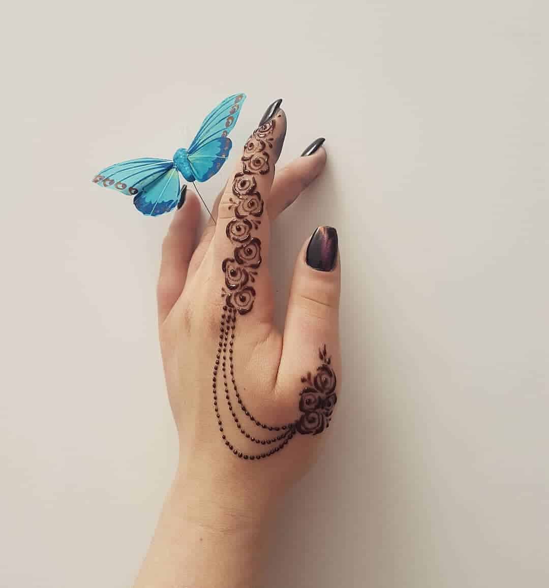 30 Superb and Cute Henna  Tattoos Designs  SheIdeas