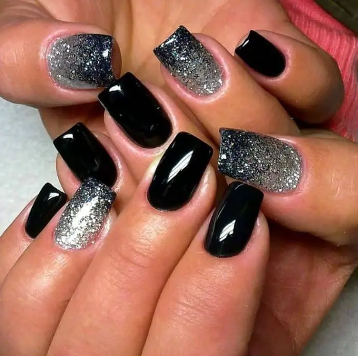 Black Nail Designs