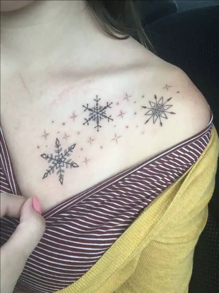 15 Superlative Christmas Tattoo Designs SheIdeas