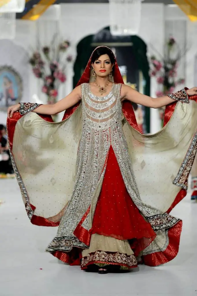 30 Trendy Asian Bridesmaid Dresses Collection Sheideas