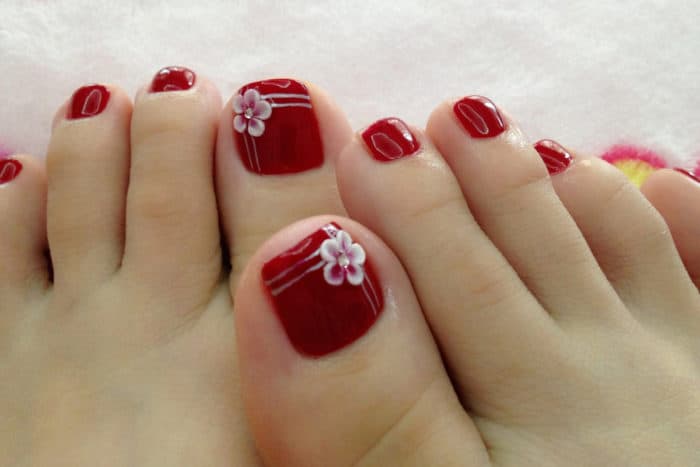 3. Quick and Cute Fall Toe Nails - wide 5