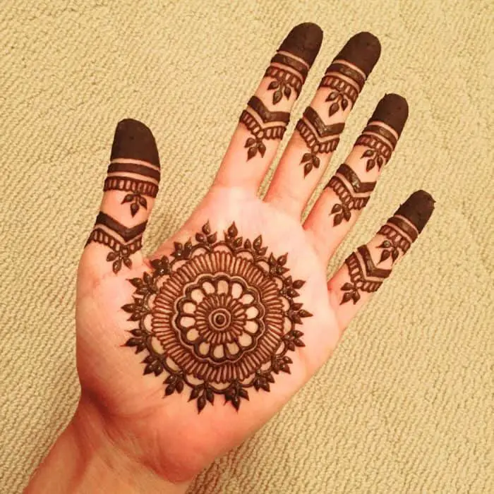 32 Beautiful Front Hand Mehndi Designs Images – SheIdeas