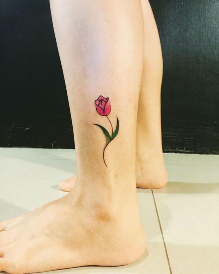 25 Eye Catching Tulip Tattoo Ideas Pictures SheIdeas