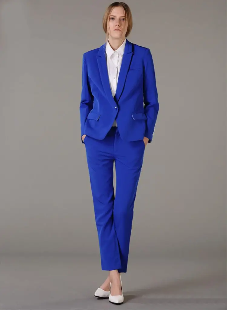 25 Gorgeous Ladies Evening Trouser Suits for Party