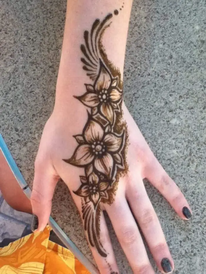 91 Beautiful Mehndi Design Images 21 Sheideas