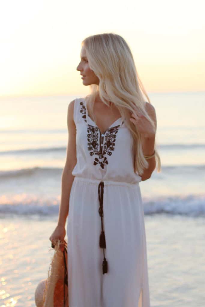 25-beautiful-beach-theme-party-outfit-ideas-2023-sheideas