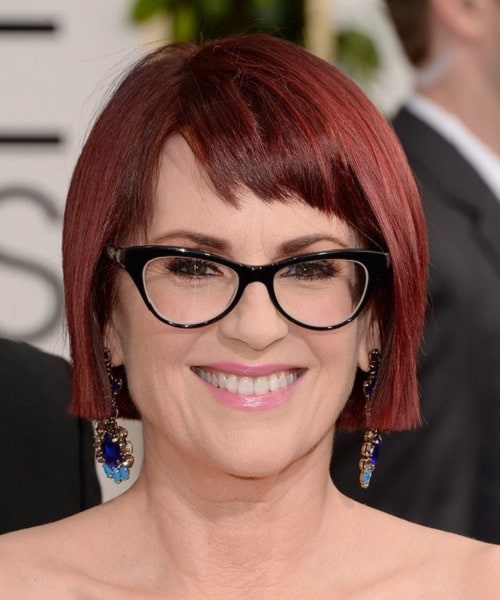 Top 10 Short Hairstyles for Women Over 60 with Glasses ...