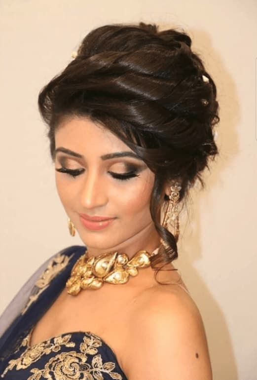 25 Stunning Hairstyles With Indian Gowns For 2019 Sheideas