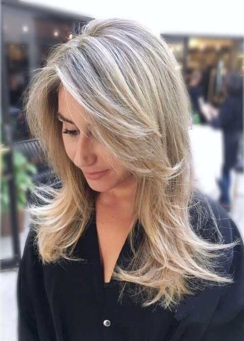 textured long blonde with bangs