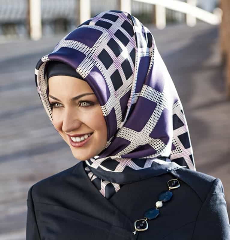 Albums 105+ Pictures how to wear arabic scarf styles Latest