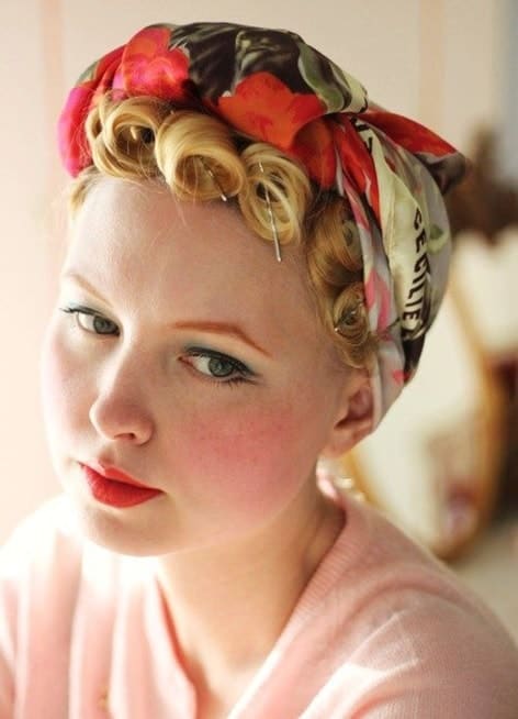 1940s women's hairdo with scarf