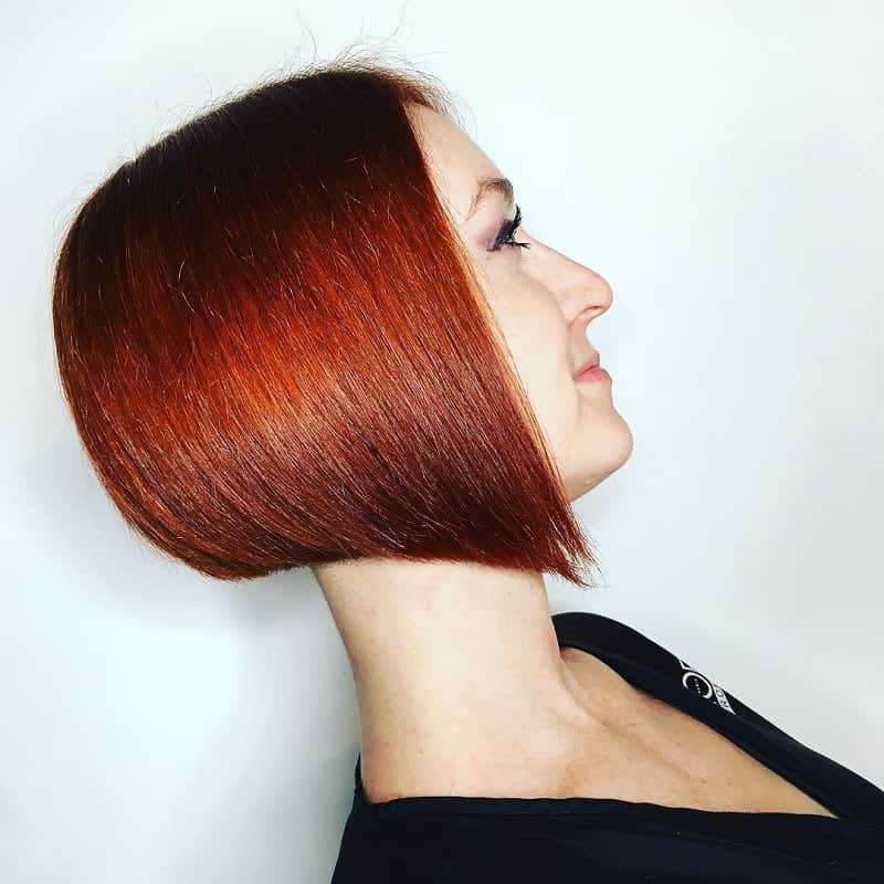 red concave bob for women